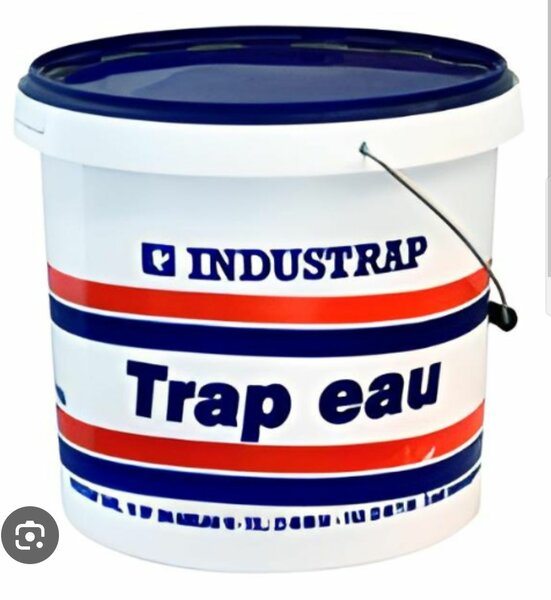 Peinture trap Eau 15k
