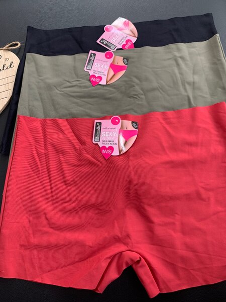 Seamless boxer shorts for ladies