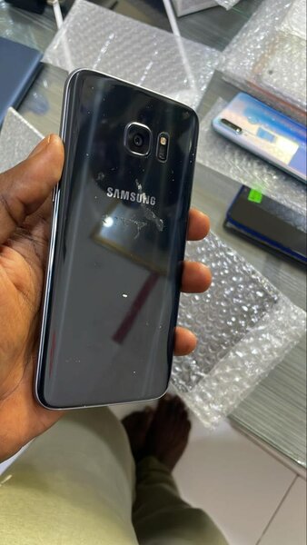 Samsung Galaxy S7 edge