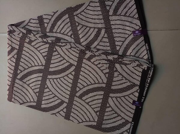 Fabric with a  print of 6 meters