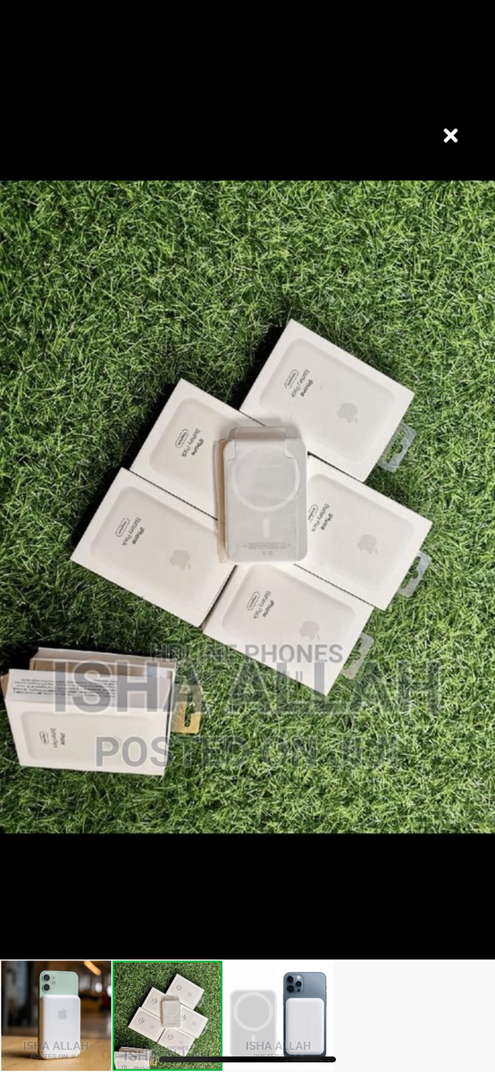 iPhone MagSafe wireless charger