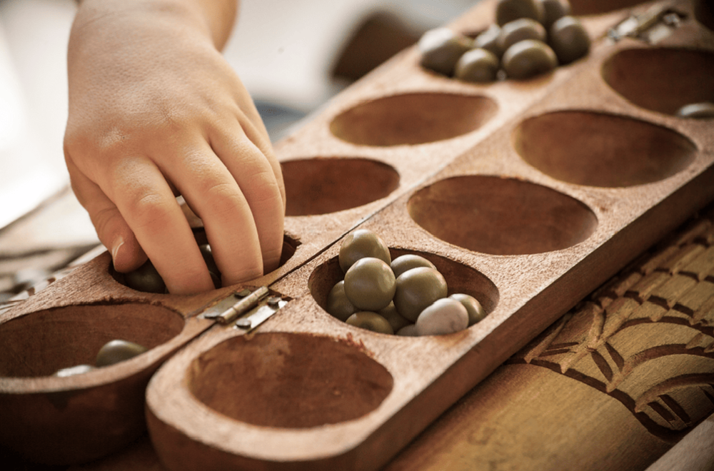 AWALÉ - JEU DE STRATÉGIE AFRIQUE