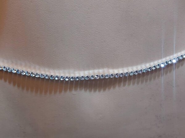 Chic chaîne au rein et au pieds ligne large