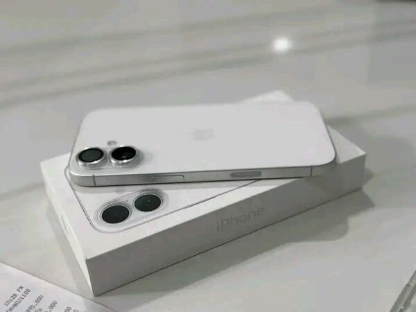 iPhone 14 Blanc 128 Go