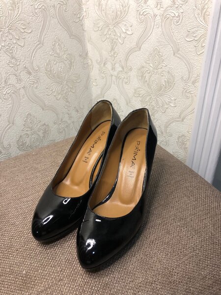 Лакированные туфли