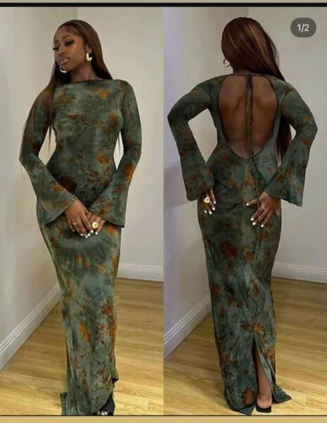 Robe longue à manches évasées