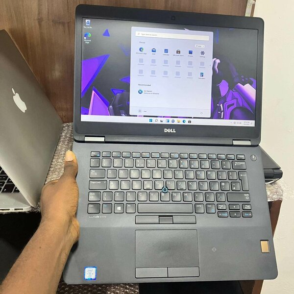 Dell Latitude E7470