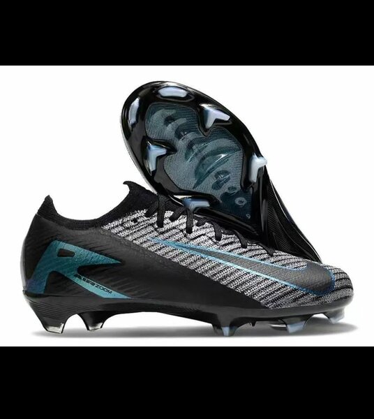 Chaussure Football Nike Homme