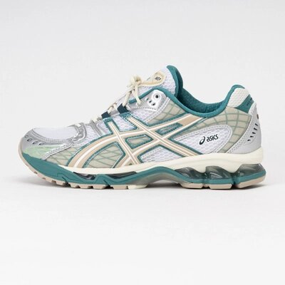 Chaussures de running ASICS