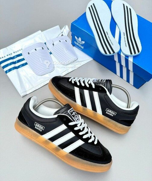 Chaussures Adidas Samba Noir Blanc