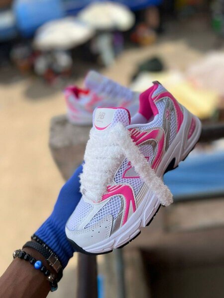 Baskets de sport légères femme