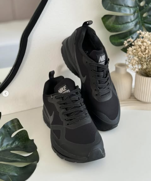 Зимние термо-кроссовки Nike GORE-TEX черные