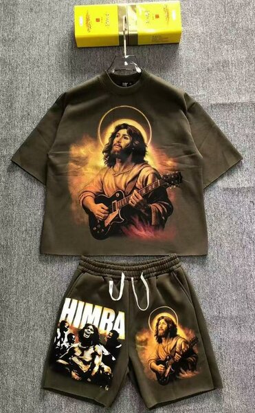 Ensemble T-shirt et Short