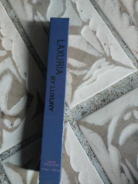 Parfum Laxuria Roll-on Luxe