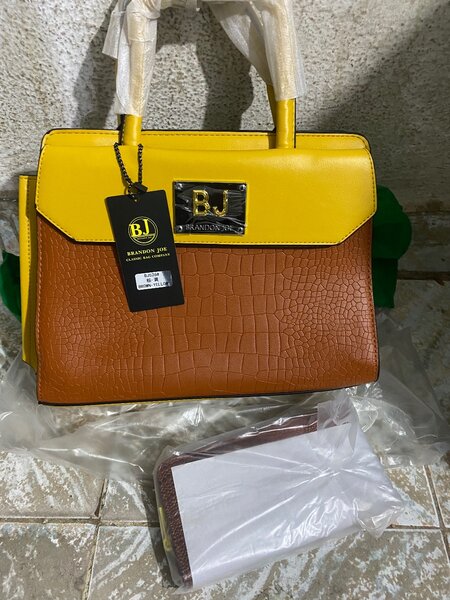 Sac à main en cuir bicolore