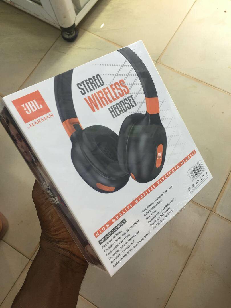 Jbl headphones