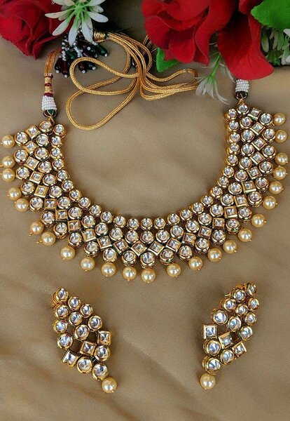 Kundan jewellery set