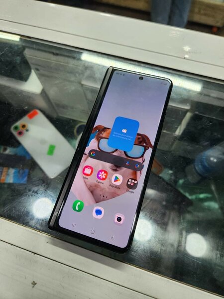 Galaxy z fold 3 256giga et 12
