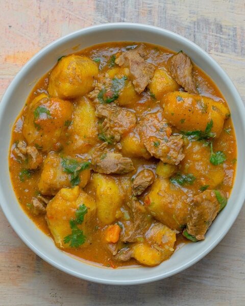 Ragoût de Pommes de Terre et Viande