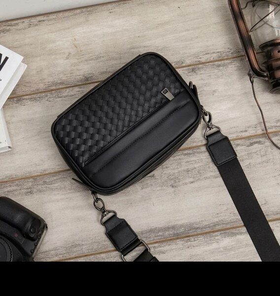 Le Sac à Posséder Absolument 