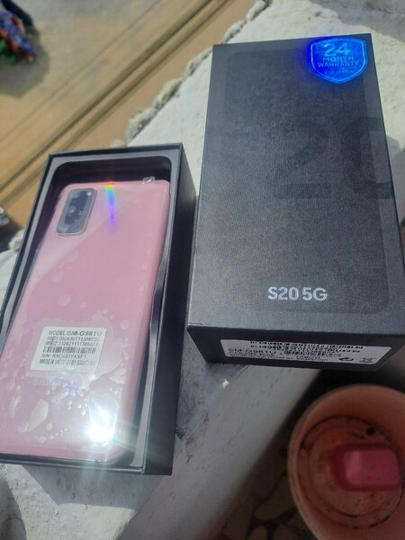 SAMSUNG GALAXY S20 5 G. DUAL