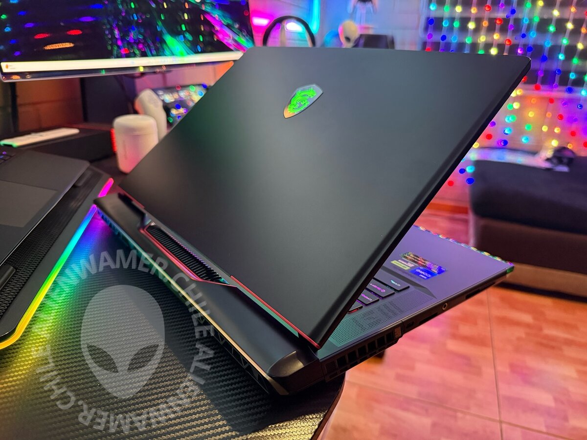 MSI Raider GE78 HX 14VHG  17"