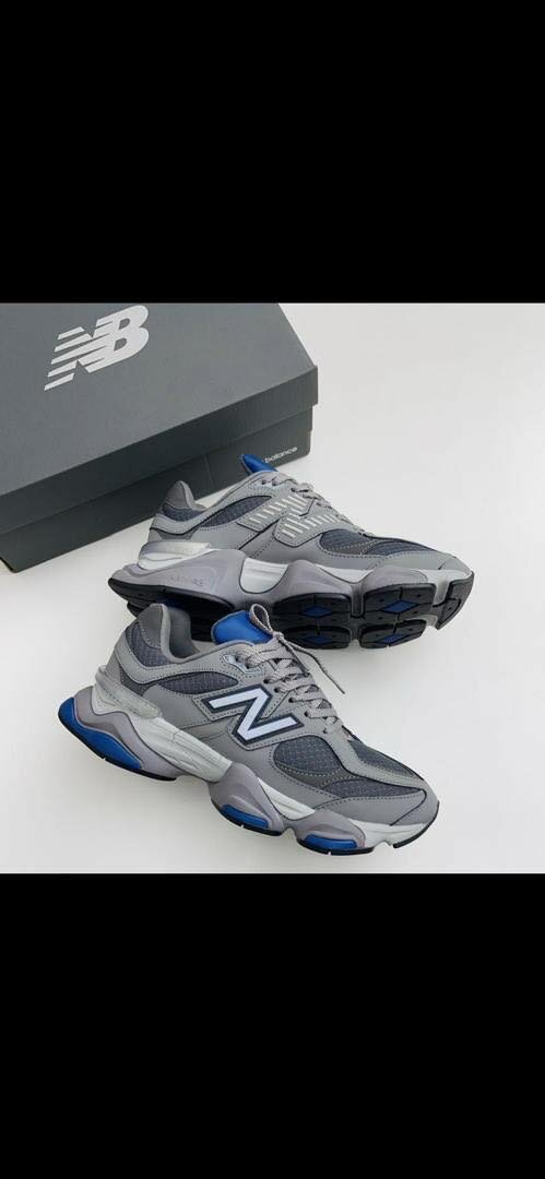 NEW BALANCE 9060