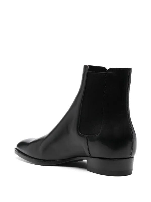 Saint Laurent Wyatt Chelsea boots