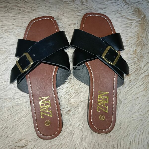 Sandales en cuir ZBN