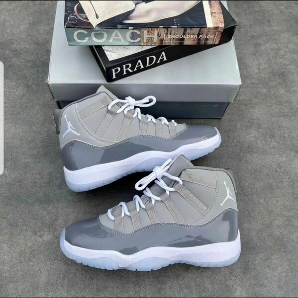 Air jordan 11