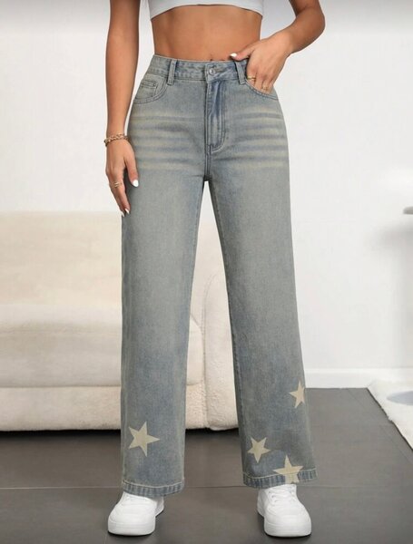 Jean large à étoiles