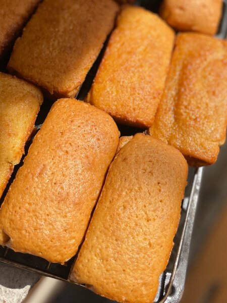 Gâteaux moelleux faits maison