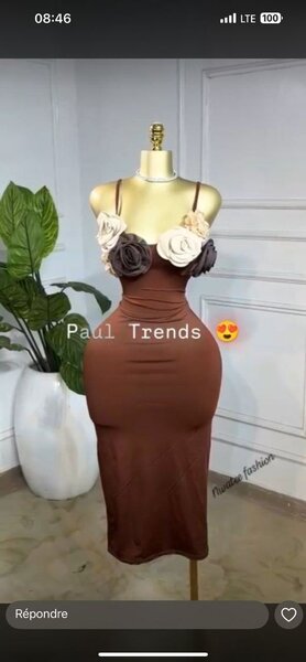 Robe Élegante à Fleurs