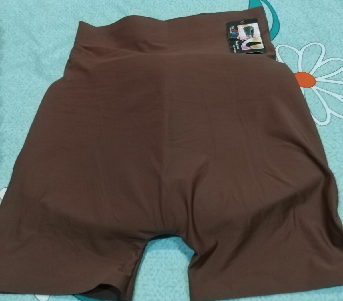 Short gainant sculpteur rebond