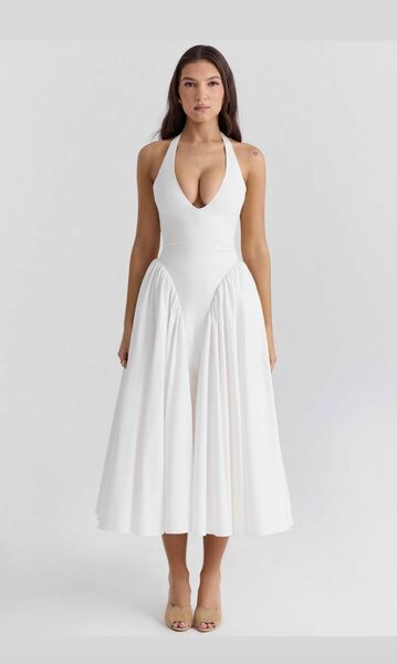 Robe blanche élégante