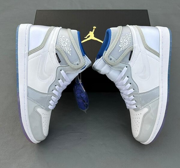 Baskets Jordan one montante