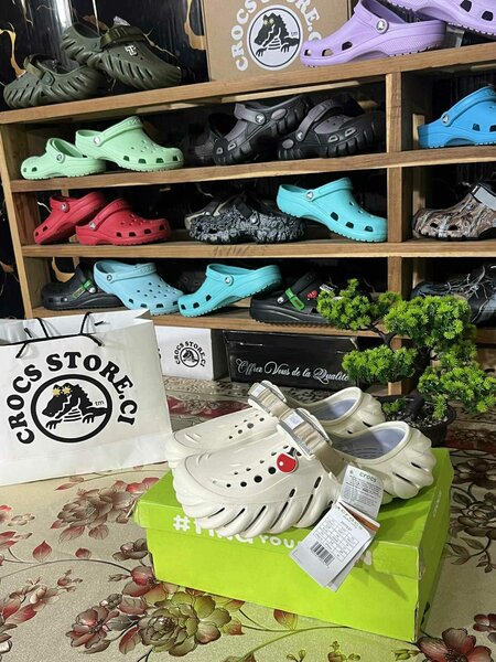 Crocs ECho sabots confortable