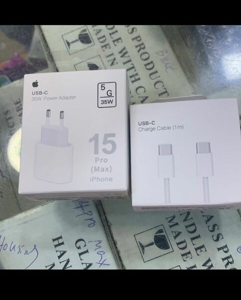 Chargeur USB-C 35W iPhone 15 Pro