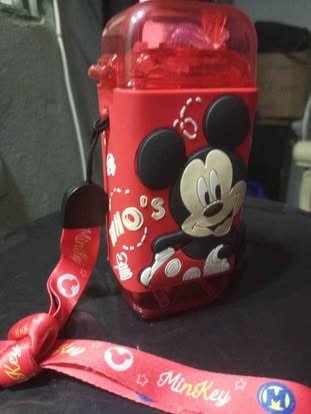 Bouteille Enfant Animée