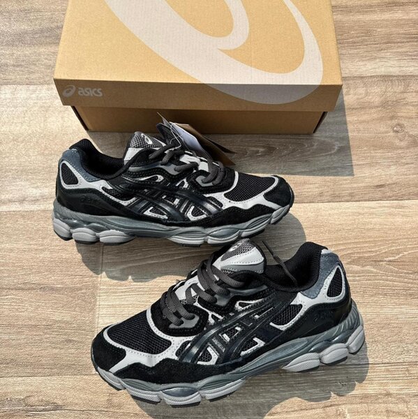 Chaussures de Sport ASICS Noires