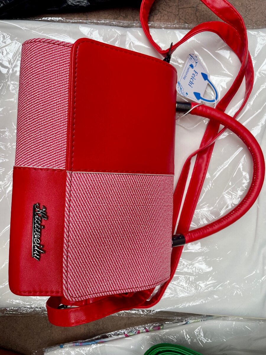 Sac Bandoulière Rouge Élégant