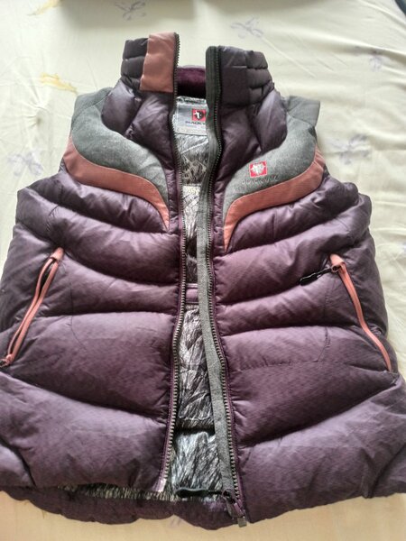 Жилетка зимняя,s