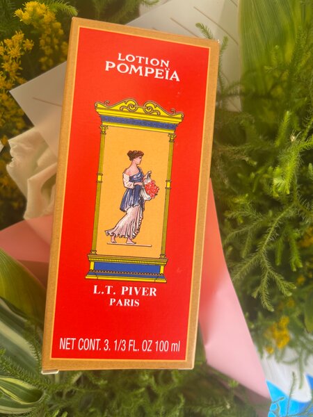 Lotion Pompeiä by L.T. Piver