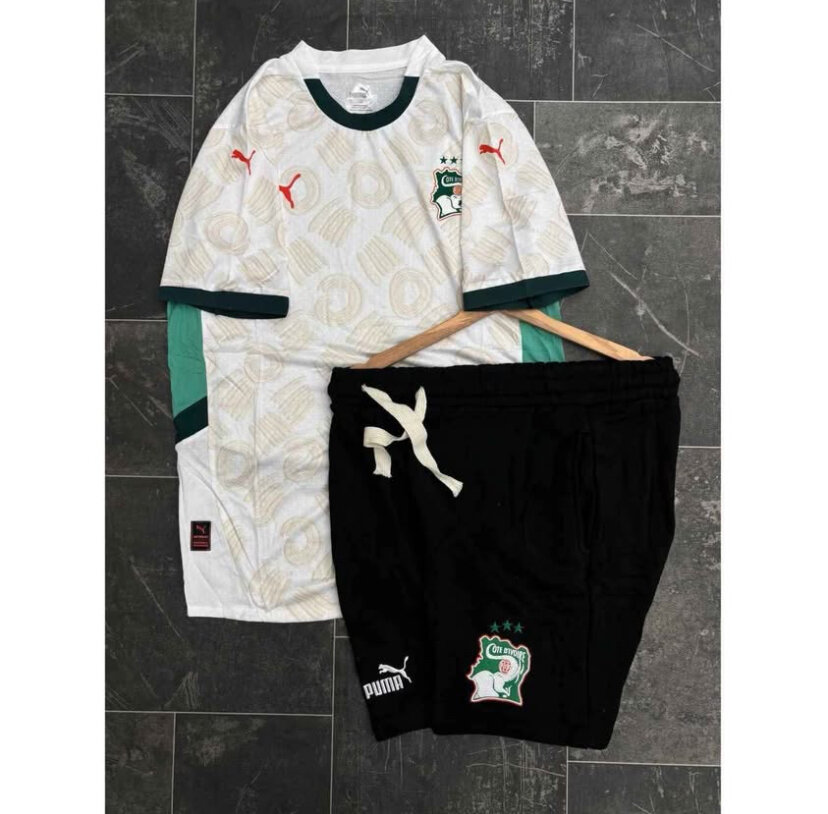 Ensemble de football Puma