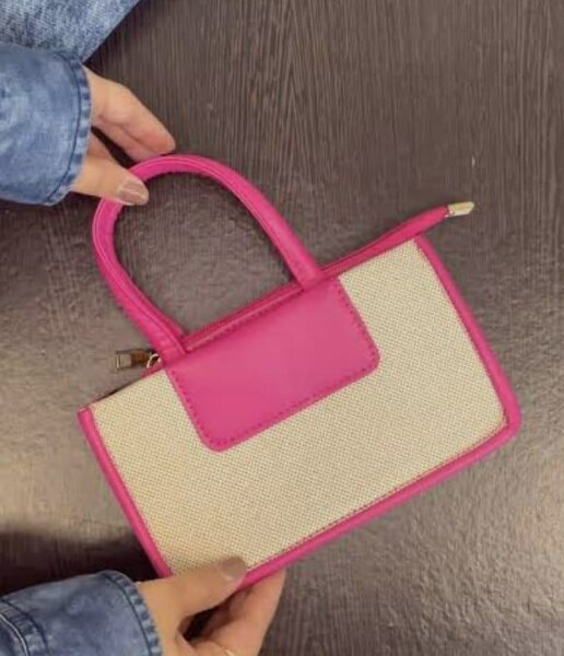 Sac à main élégant en toile et cuir