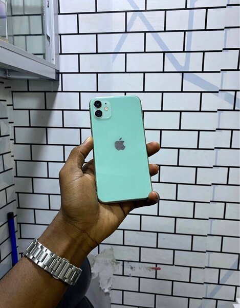 iPhone 11 Vert