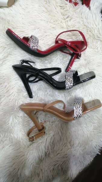 Sandales élégantes à talons