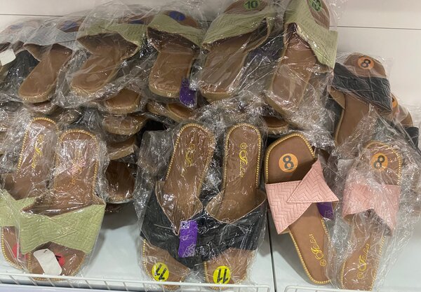 Sandales légères en cuir