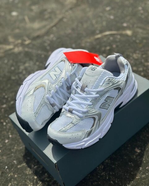 New Balance 530