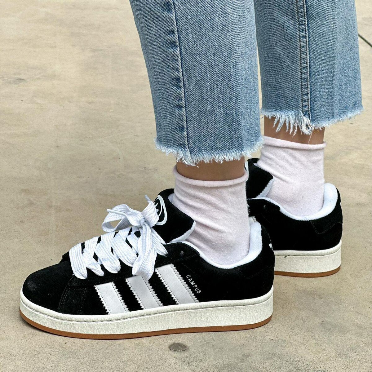 Adidas campus